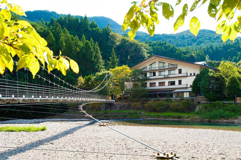わたらせ温泉 ホテルやまゆり 本宮町 エクステリア 写真