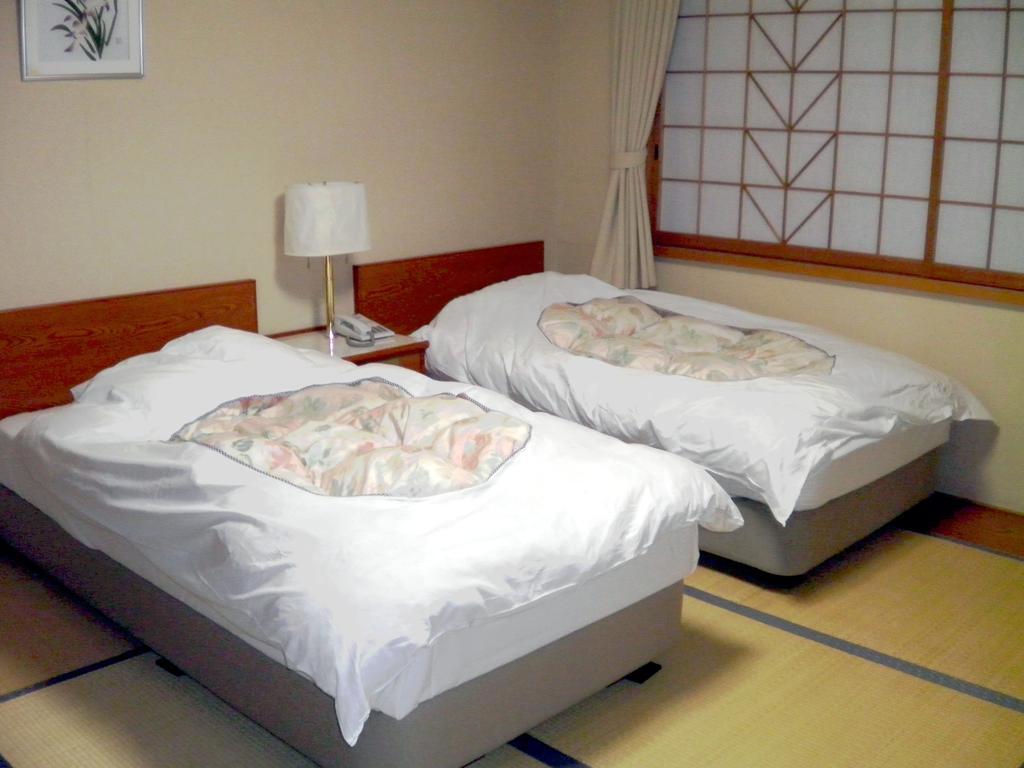 わたらせ温泉 ホテルやまゆり 本宮町 エクステリア 写真