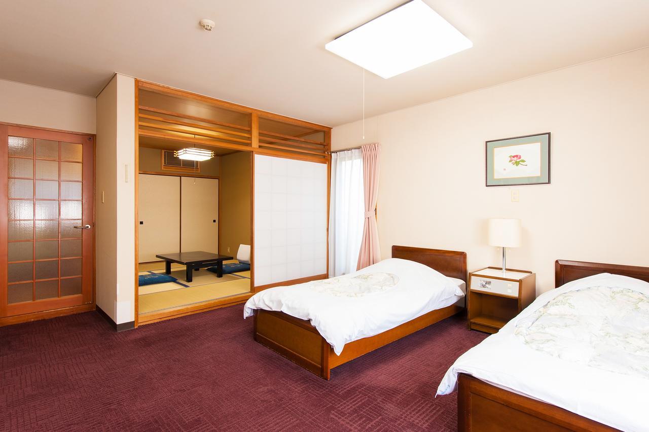 わたらせ温泉 ホテルやまゆり 本宮町 エクステリア 写真