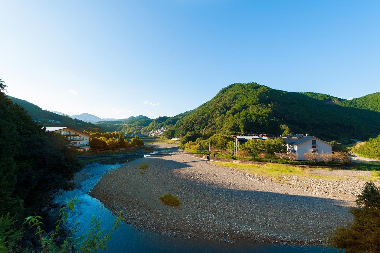 わたらせ温泉 ホテルやまゆり 本宮町 エクステリア 写真